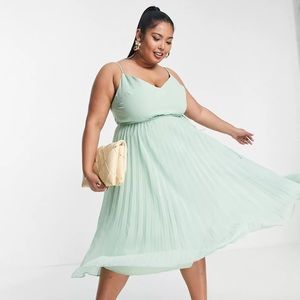 Asos Dress in soft green size 14 curve
